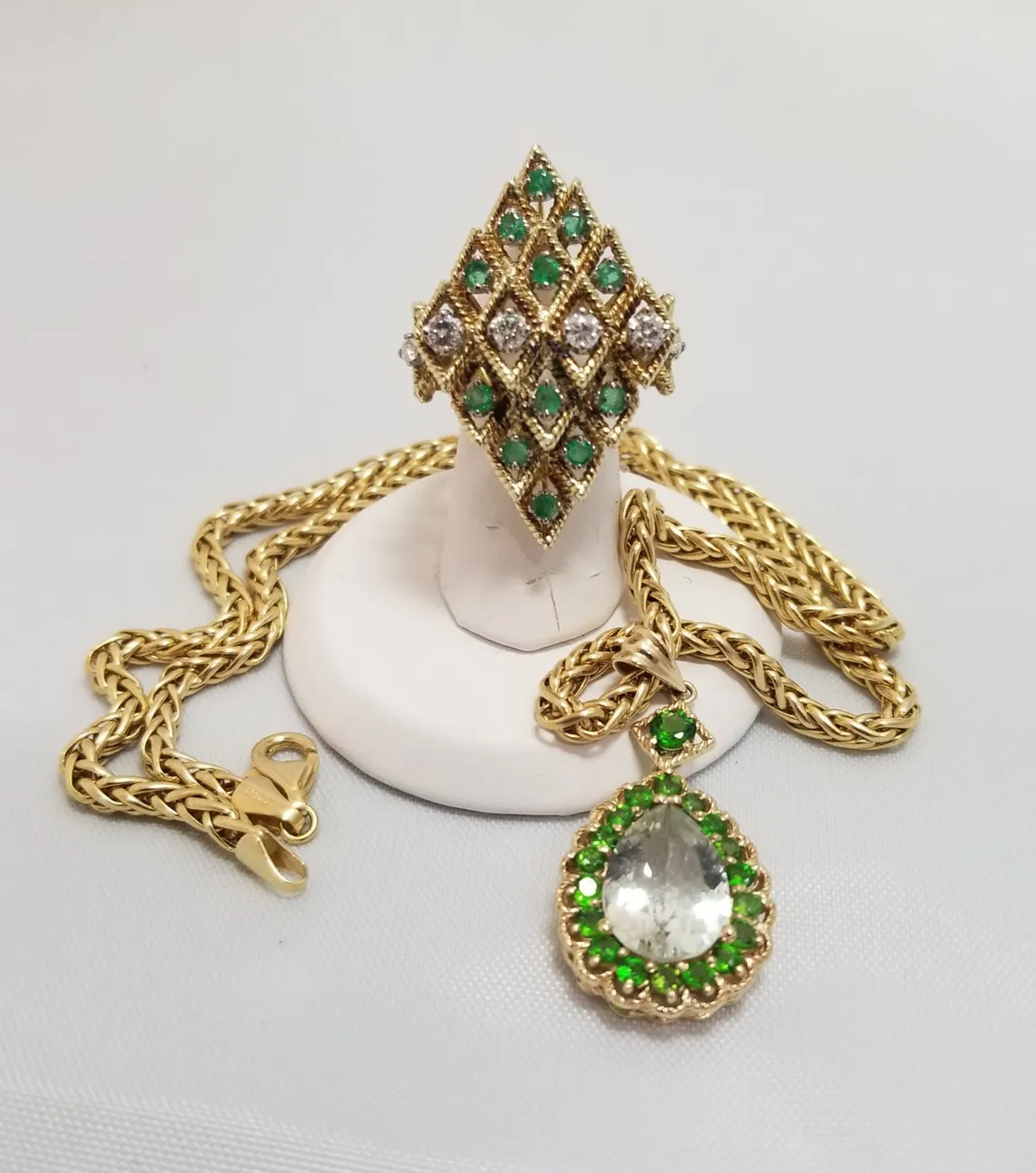 AGEP+jewelry+emerald-1152w